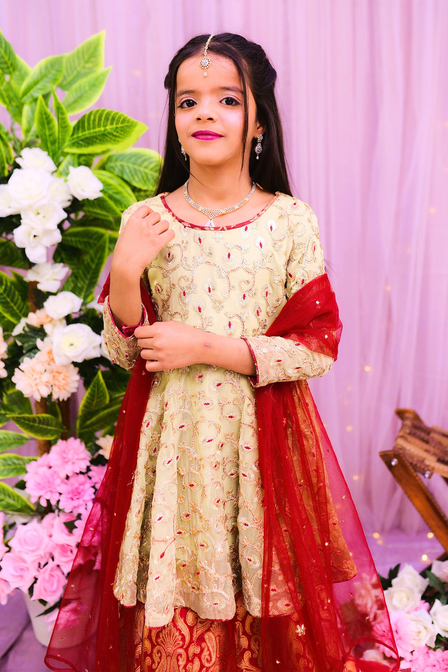 formal short cutline frock , lehnga & dupatta