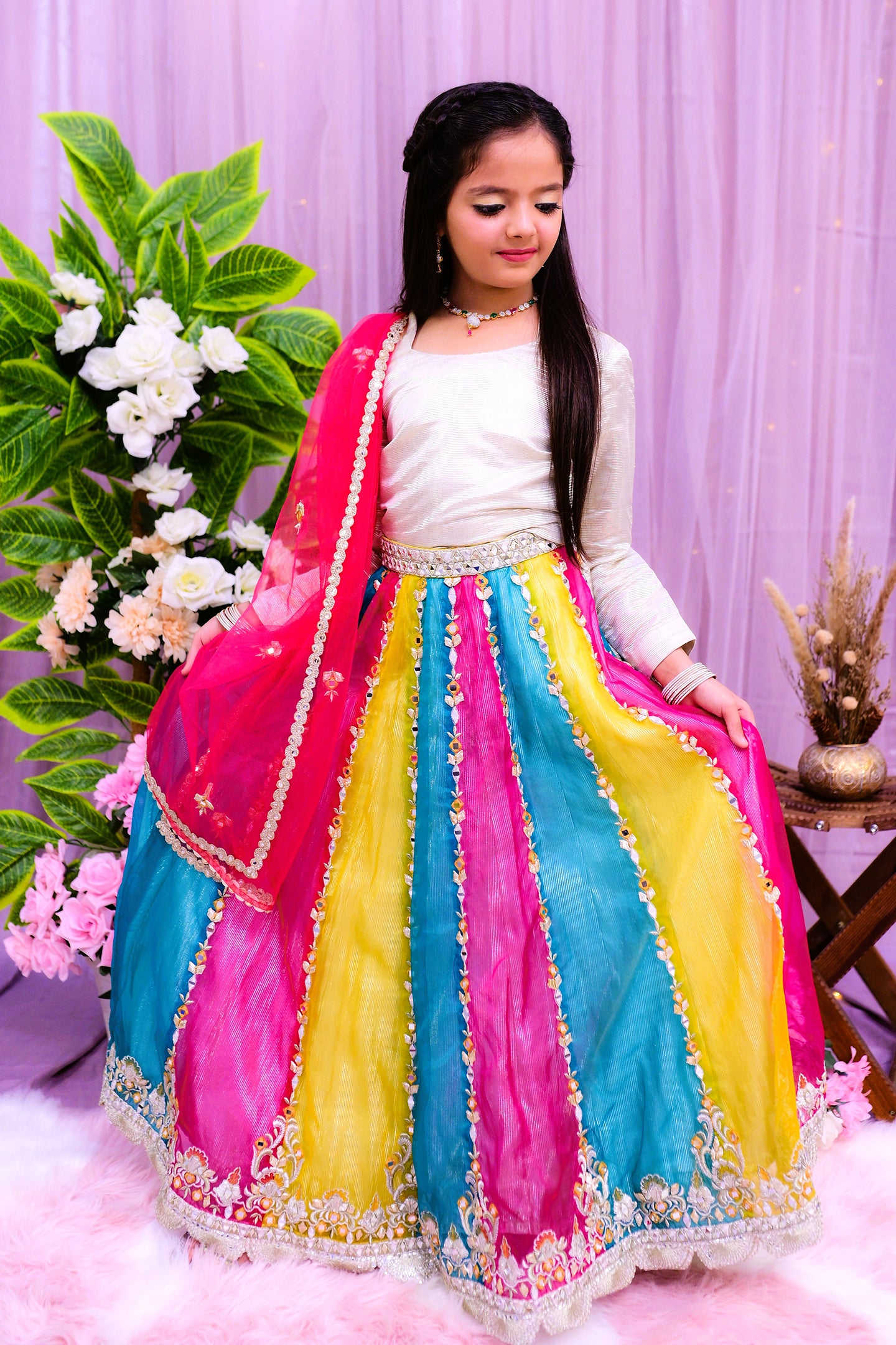 formal choli lehnga and dupatta