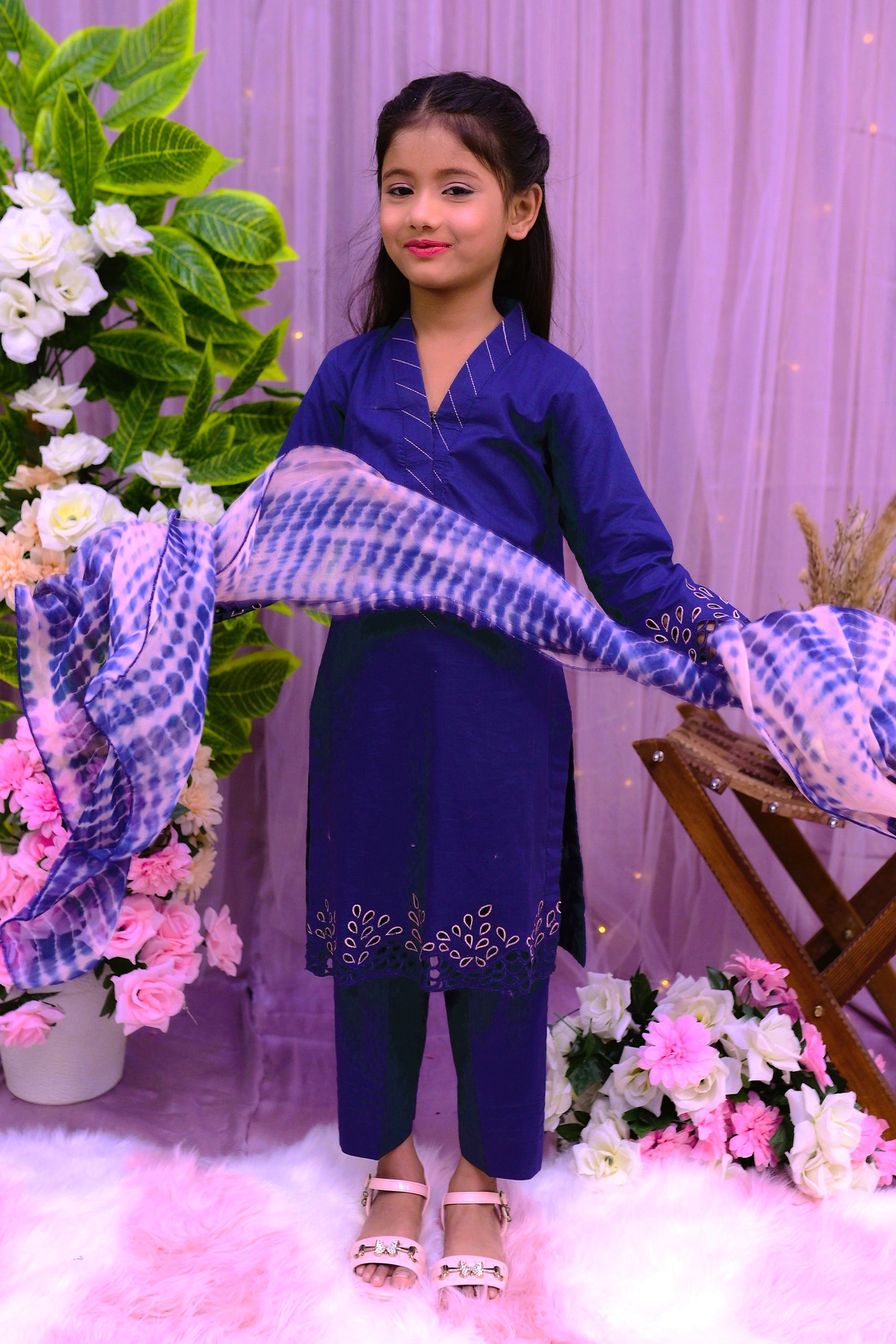 casual 3 piece shirt dupatta & trouser