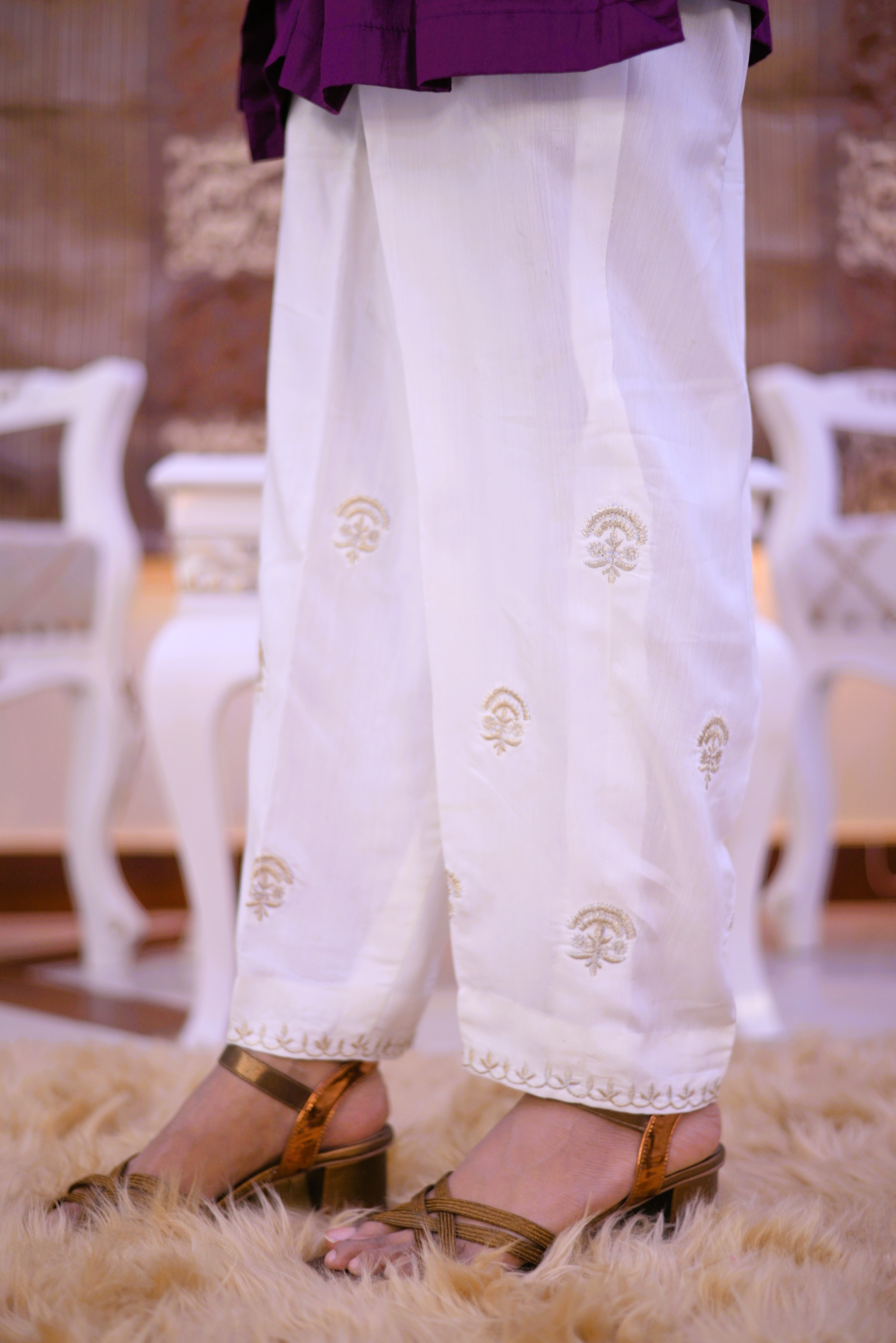 Women stitch trouser