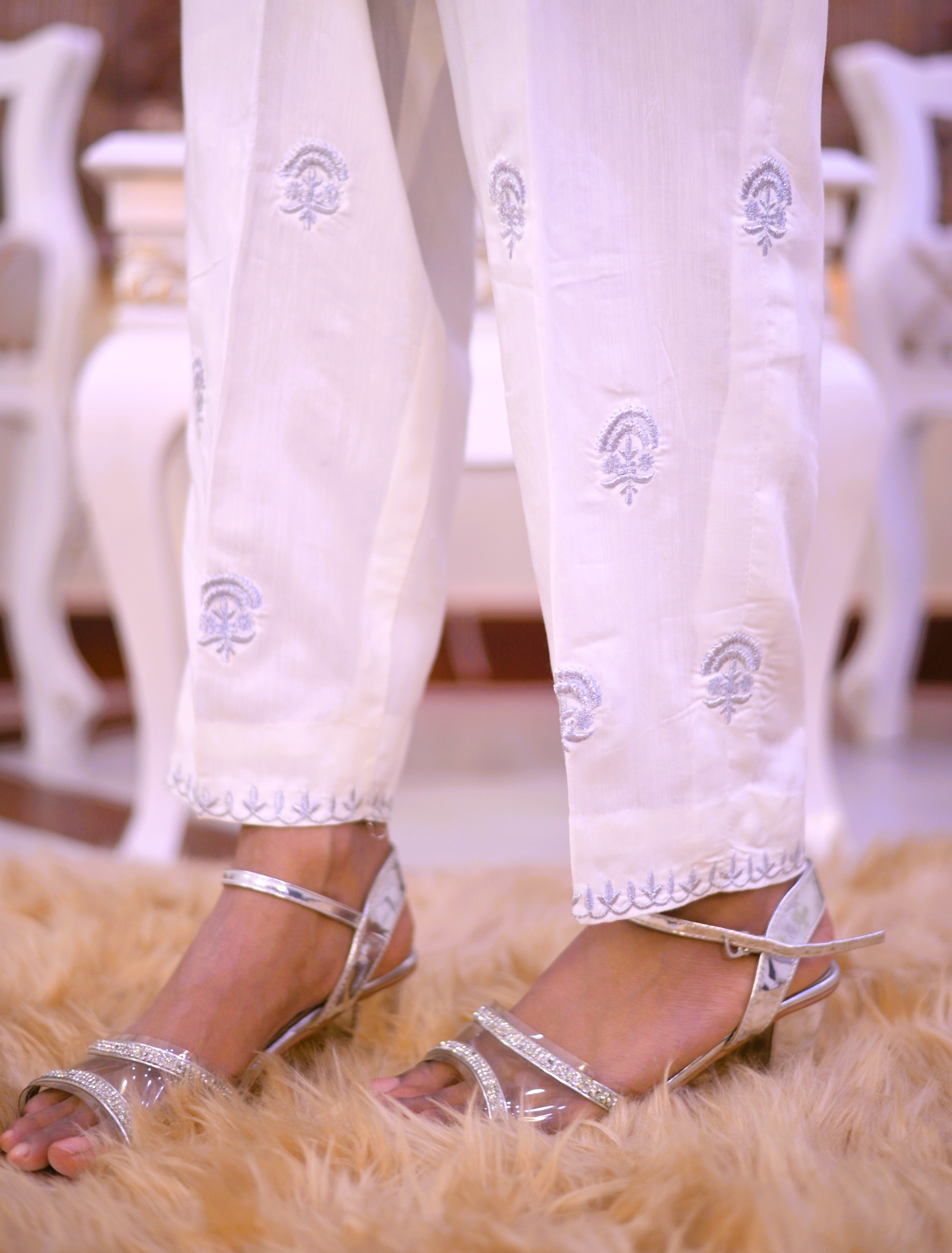 Bottom and hemline Trouser